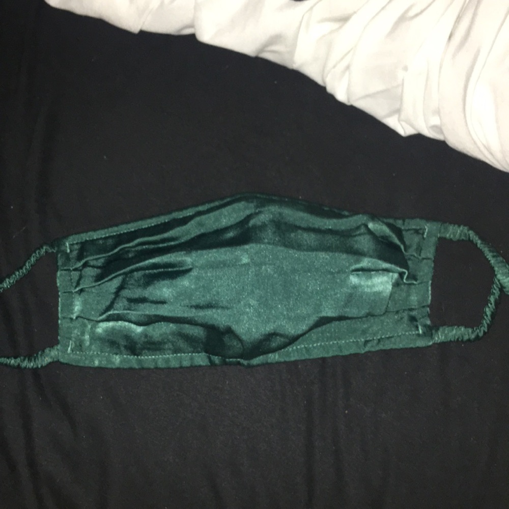 Emerald Face Mask